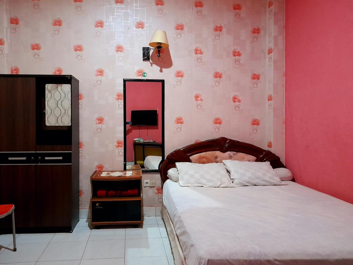 Hotel Rosichan Bau Bau Mitra Reddoorz Baubau Εξωτερικό φωτογραφία
